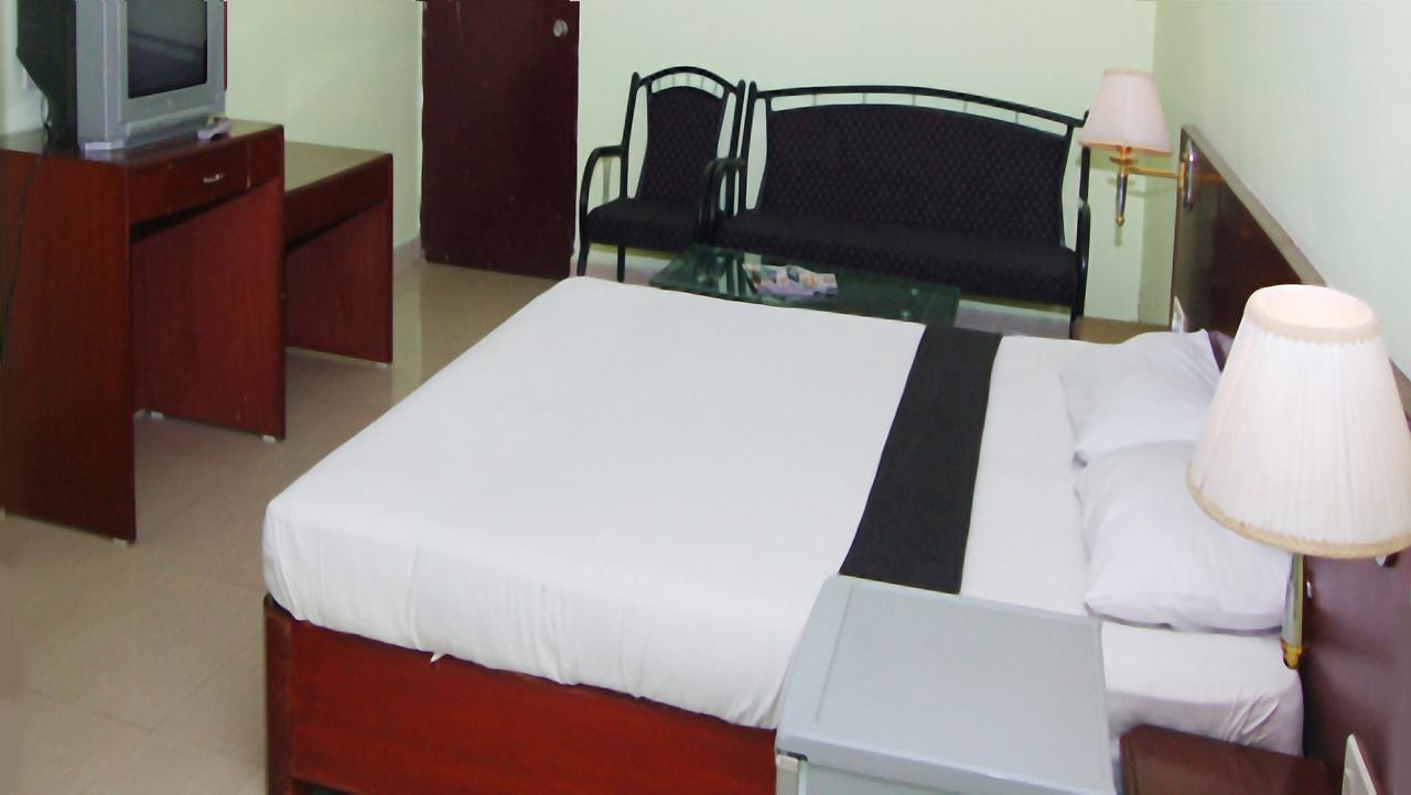 Vaishnavi Group Of Hotels Hyderabad Luaran gambar