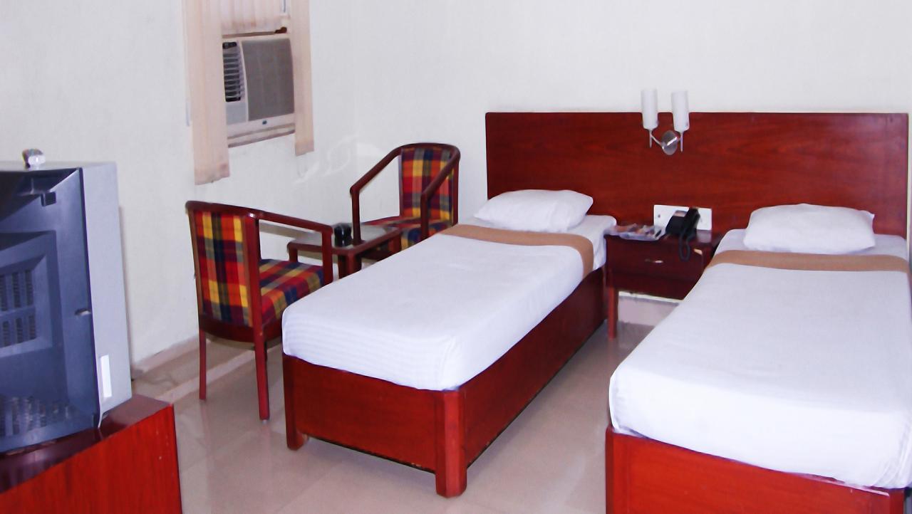 Vaishnavi Group Of Hotels Hyderabad Luaran gambar